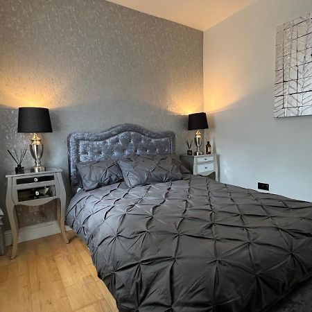 Lovely Apartment In Cork Bagian luar foto
