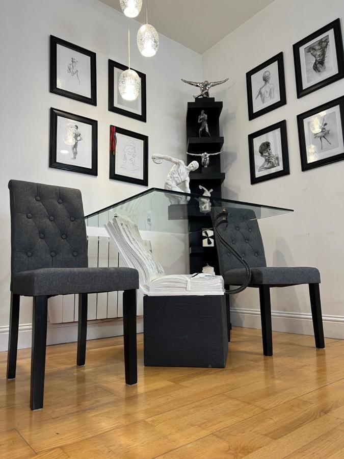 Lovely Apartment In Cork Bagian luar foto