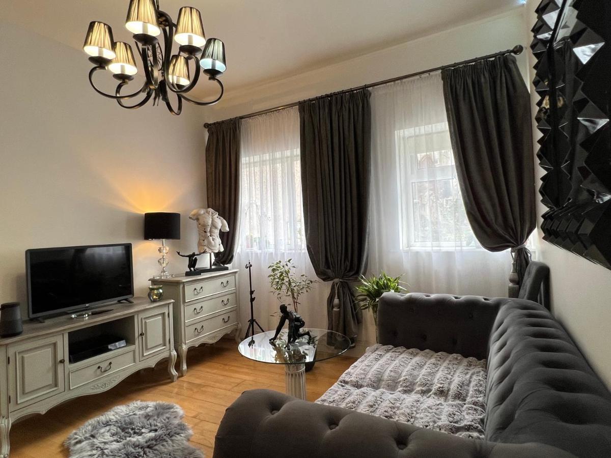 Lovely Apartment In Cork Bagian luar foto