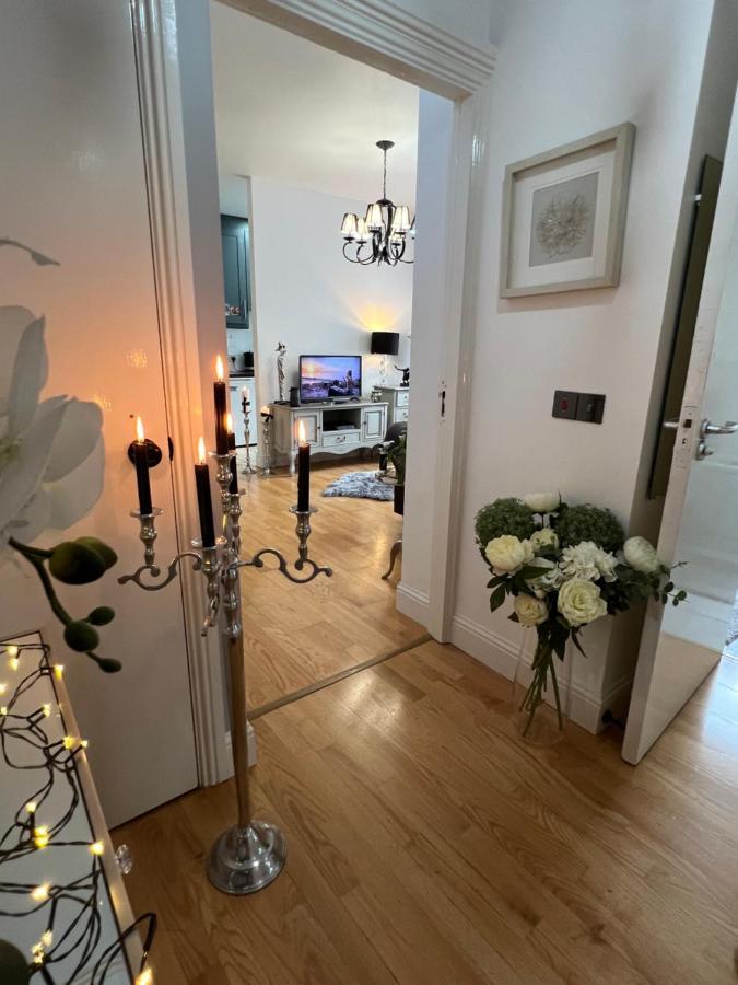 Lovely Apartment In Cork Bagian luar foto